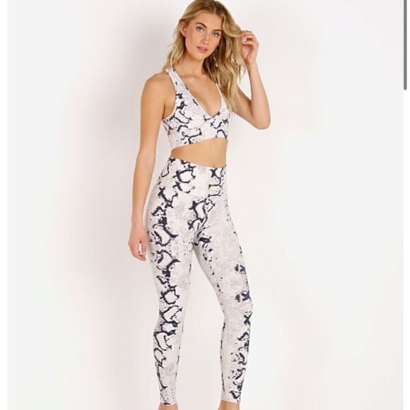 Varley Pants - Varley Biona Tight Ivory Snake